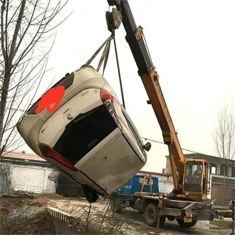 鲁山随时待命，吊车24小时道路救援服务全解析