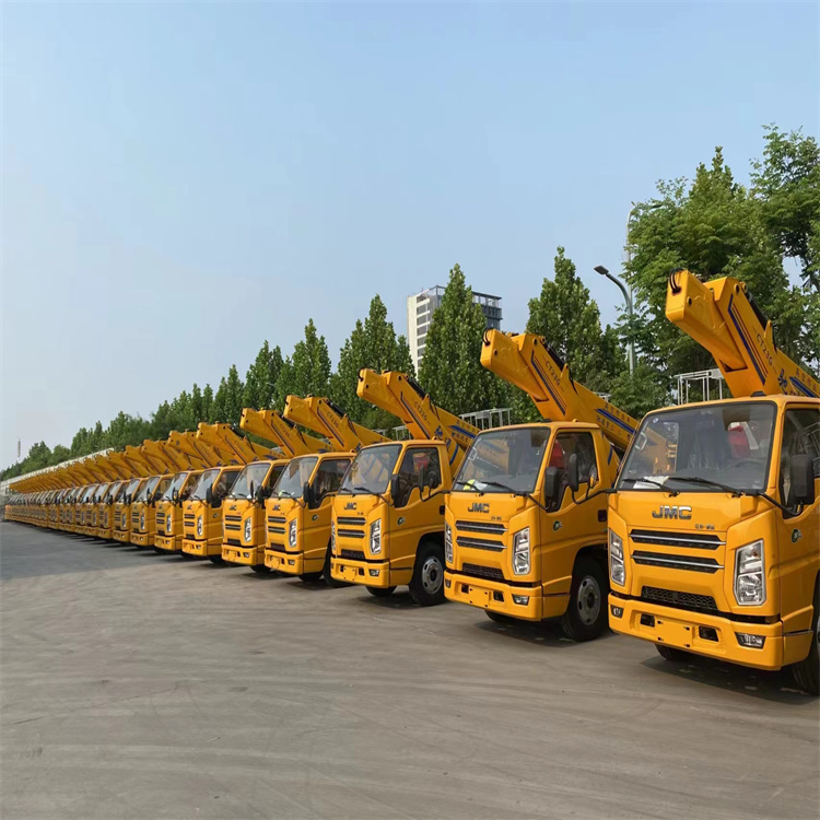 鲁山路灯车高空作业车出租|市政维修|广告安装